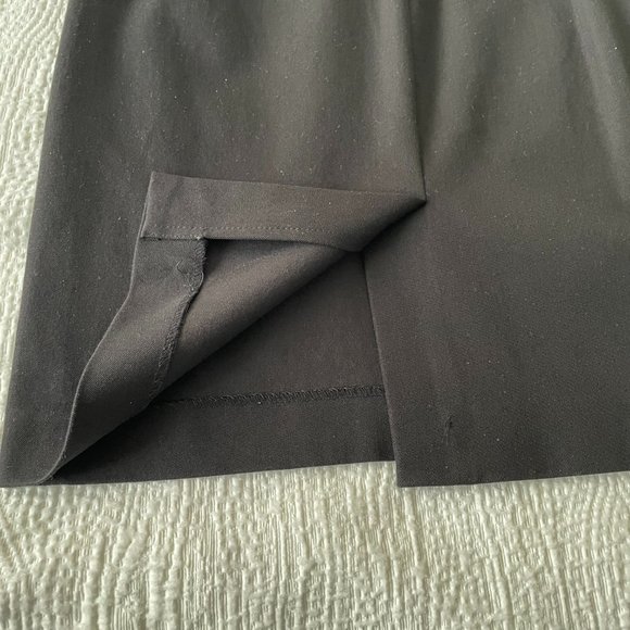 Banana Republic Black and White Pencil Dress, 2P - Picture 5 of 8